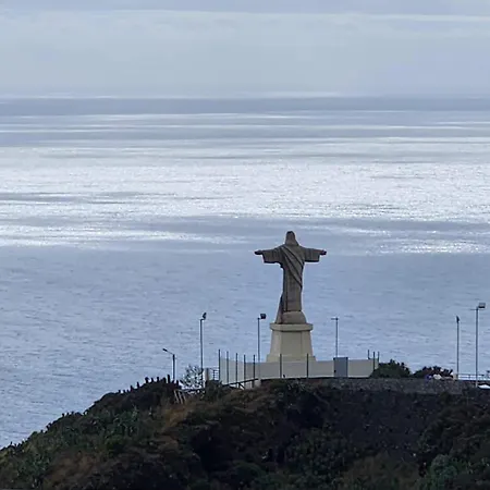 The Garajau Views *