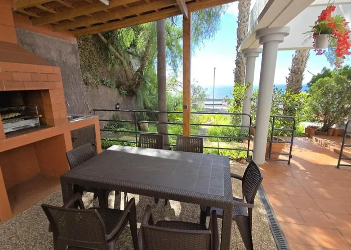 The Garajau Views Guest house