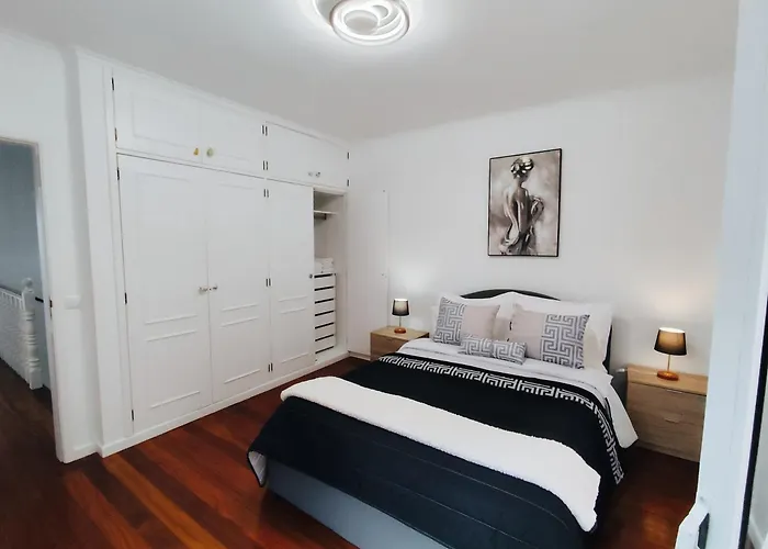 The Garajau Views Penzion *